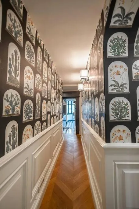 Bardi Otto Apartment Florence