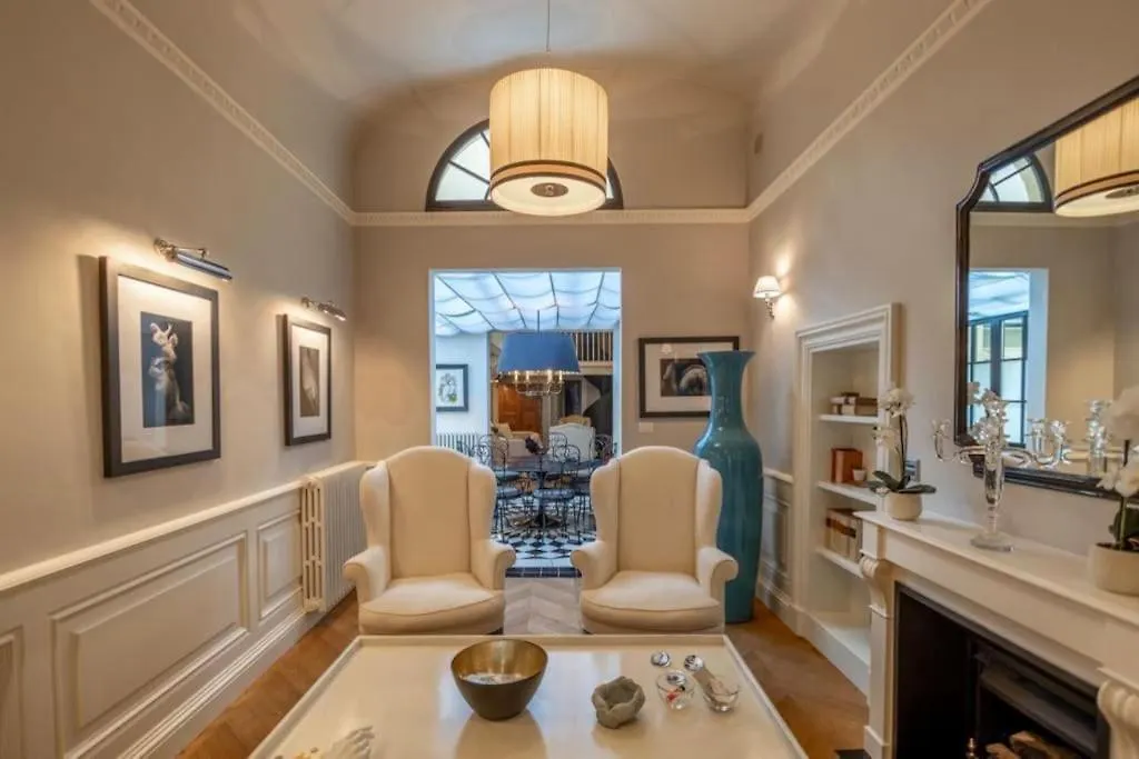Bardi Otto Apartment Florence Italy