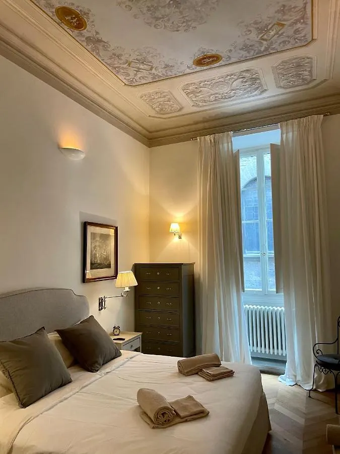 Bardi Otto Apartment Florence